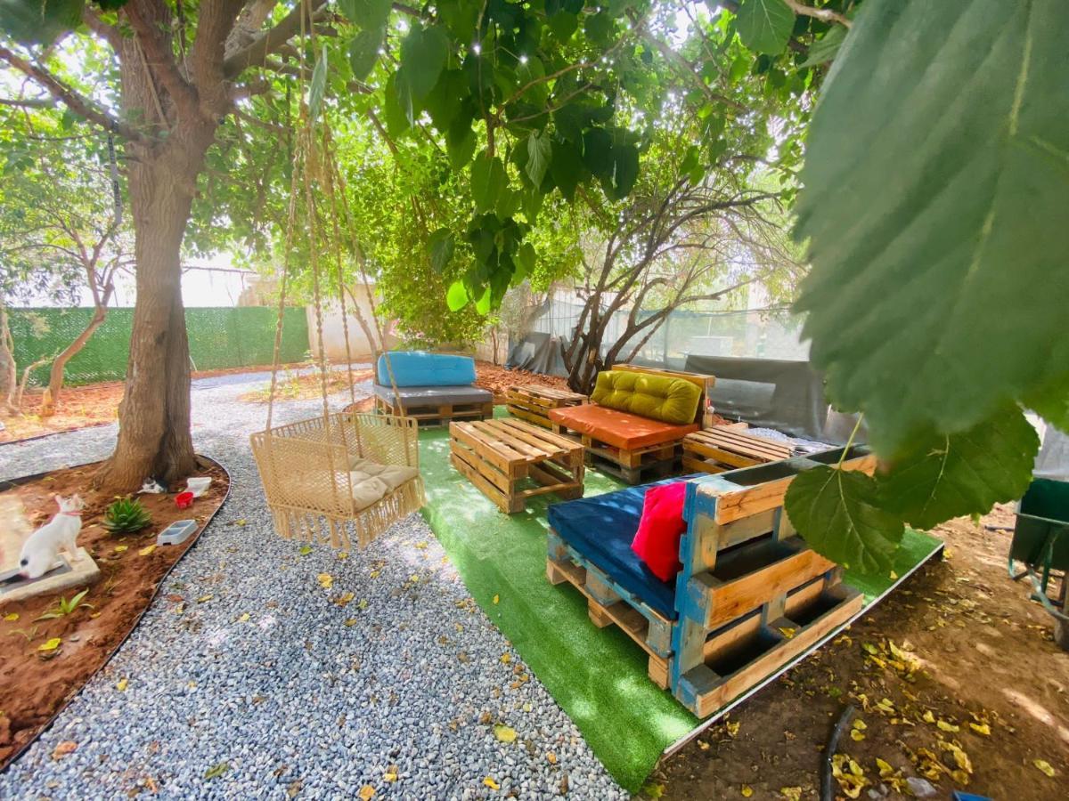 Secret Garden 04 Bed and Breakfast Famagusta  Buitenkant foto